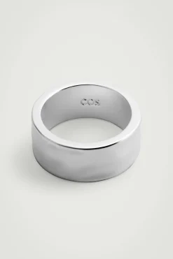 ANILLO GRUESO MATE MOLDEADO A FORJA*COS Clearance