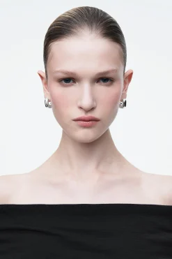 ARETES PEQUEÑOS CUADRADOS GRUESOS*COS Sale