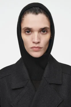 BALACLAVA EN CANALÉ DE LANA Y CASHMERE*COS Online