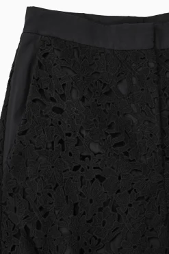 BARRELLEG BRODERIE ANGLAISE TROUSERS*COS Fashion