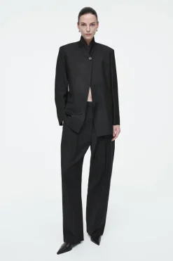 BLAZER DE LANA CON CUELLO MAO*COS Hot