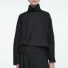 BLUSA DE RAYA DIPLOMÁTICA CON CUELLO DE EMBUDO*COS Hot
