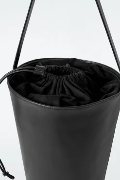 BOLSO BUCKET - PIEL*COS Online