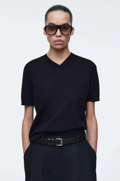 CAMISETA CON CUELLO DE PICO EN PUNTO DE ALGODÓN*COS Fashion