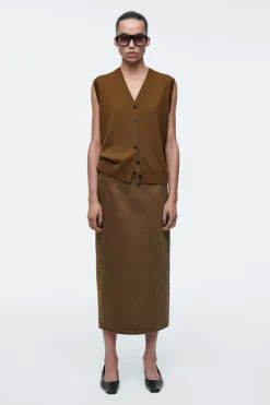 CHALECO DE LANA MERINO CUELLO DE PICO*COS Clearance