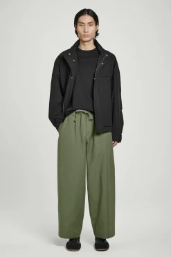 PANTALÓN BARREL FIT CON AJUSTE DE CORDÓN*COS Hot