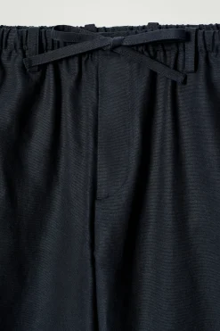 PANTALÓN BARREL FIT CON AJUSTE DE CORDÓN*COS Fashion