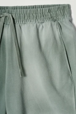 PANTALÓN CORTO DE ALGODÓN EFECTO LAVADO*COS Clearance