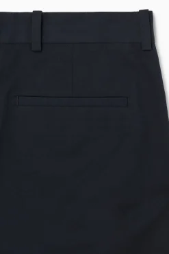 PANTALONES DE PINZAS DE ALGODÓN TAPERED FIT*COS Fashion