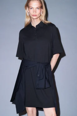 VESTIDO ELÁSTICO CON CUELLO DE POLO*COS Discount