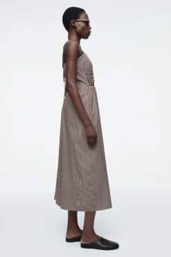VESTIDO MIDI CON CINTURA FRUNCIDA A RAYAS*COS Outlet