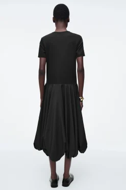 VESTIDO MIDI CON DOBLADILLO ESTILO GLOBO*COS Outlet