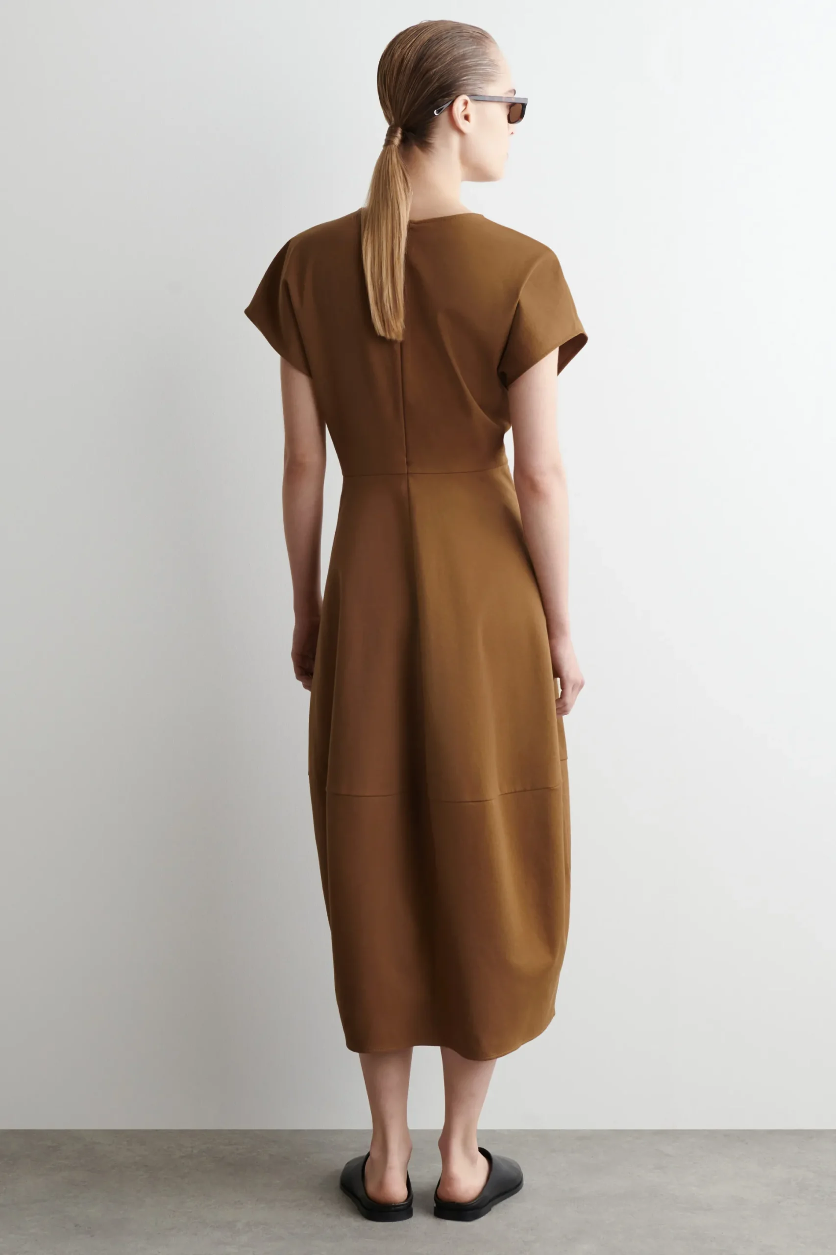 VESTIDO MIDI ESCULPIDO DE ALGODÓN*COS Hot