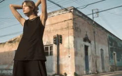 VESTIDO MIDI SUPERPUESTO CON PEPLUM*COS Online