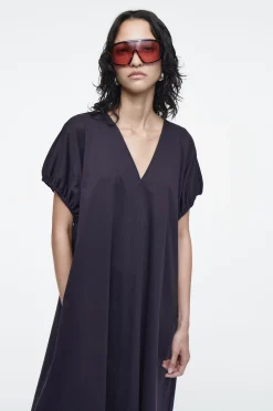 VESTIDO OVERSIZE CON MANGA FRUNCIDA Y ESCOTE EN V*COS Discount