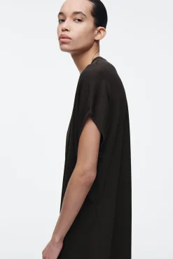VESTIDO-CAMISETA DE PUNTO*COS Fashion