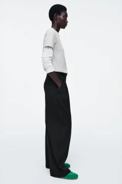 ZAPATILLAS DE PIEL MINIMALISTAS*COS Fashion