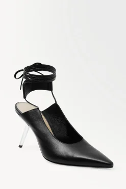 ZAPATOS DE SALÓN CON CORDONES EN ÁNGULO*COS Fashion